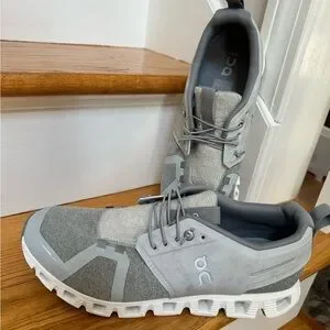 On Running | Shoes | On Running Gray And White Athletic 